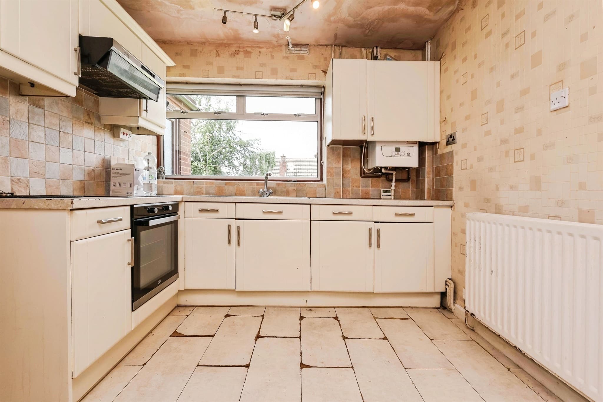 Property at Wendover Road, Rowley Regis
