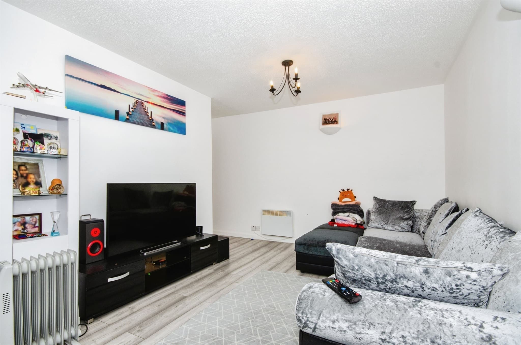 Property at Hunters Lane, Leavesden, Watford
