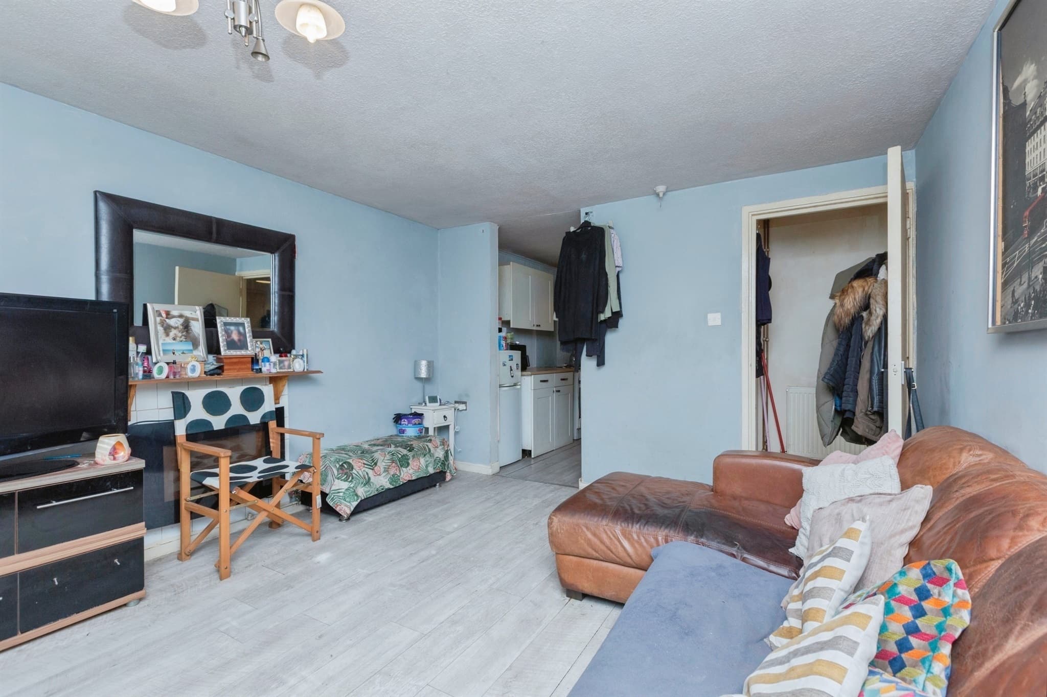 Property at Lime Grove Close, Leicester