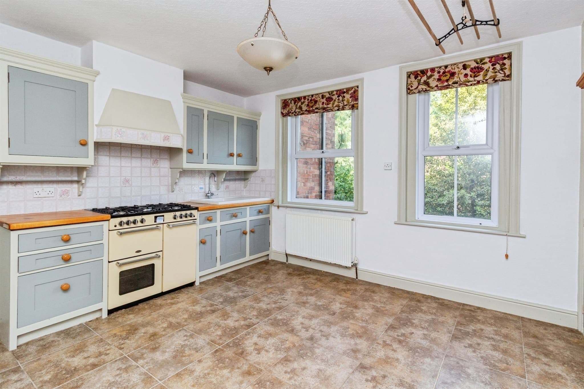 Property at Sunnyside Villas, Stafford
