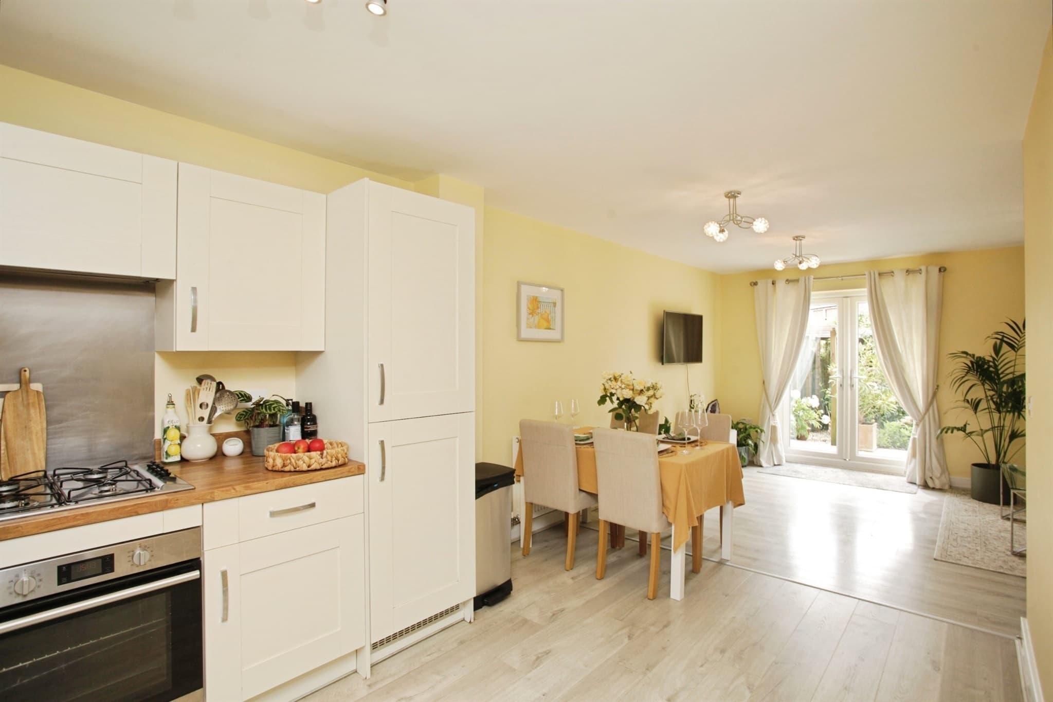 Property at East Close, Cawston, Rugby