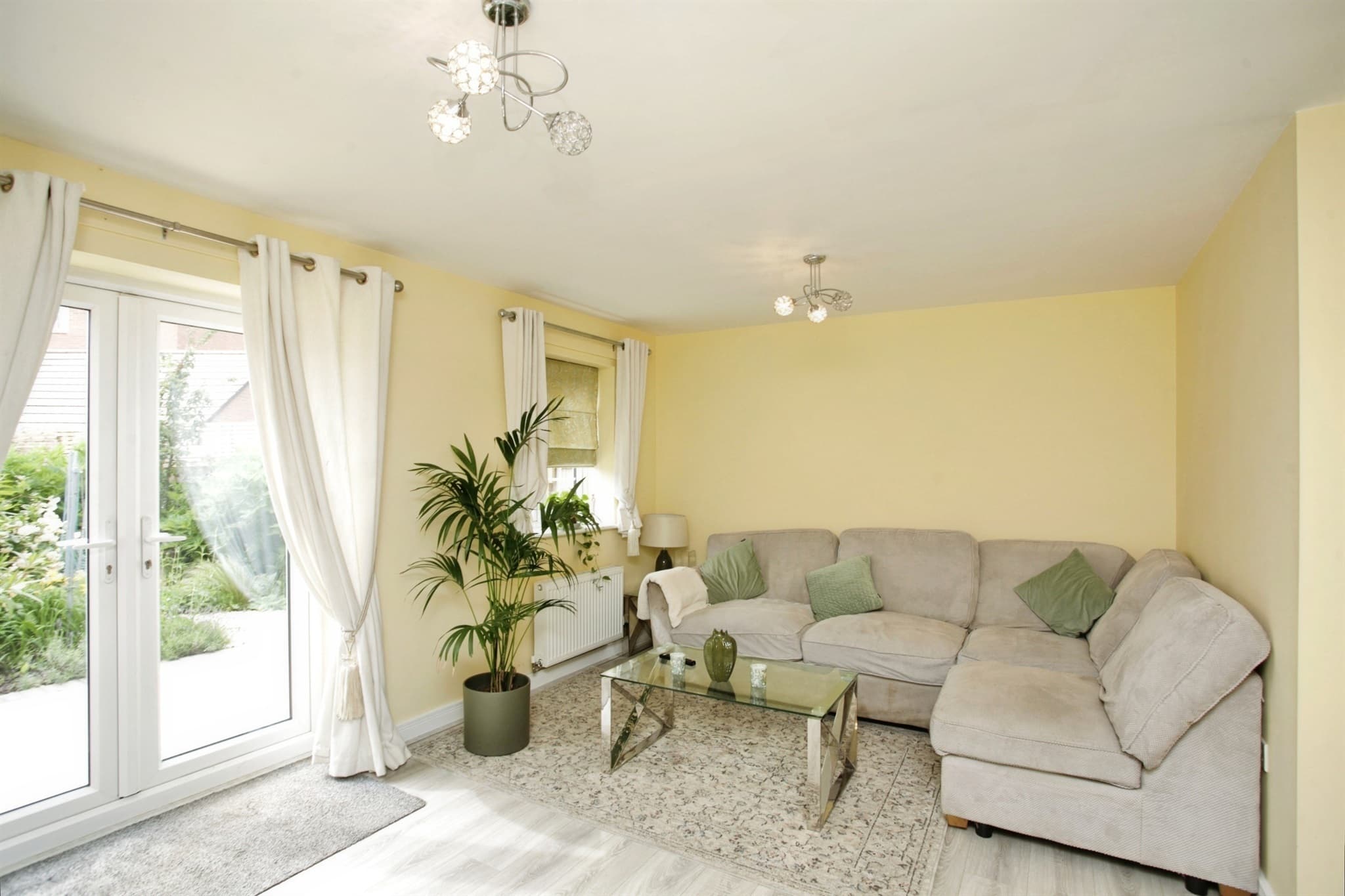 Property at East Close, Cawston, Rugby