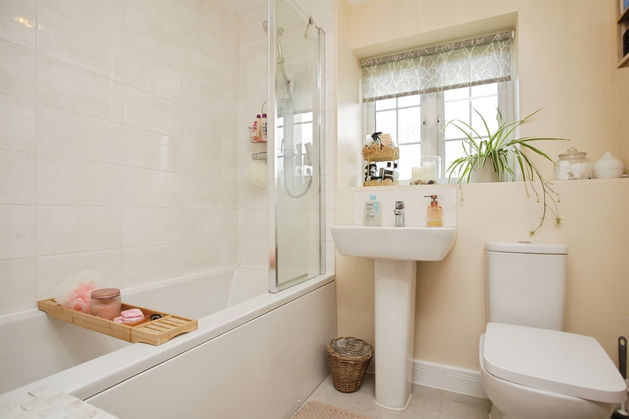 Property at East Close, Cawston, Rugby