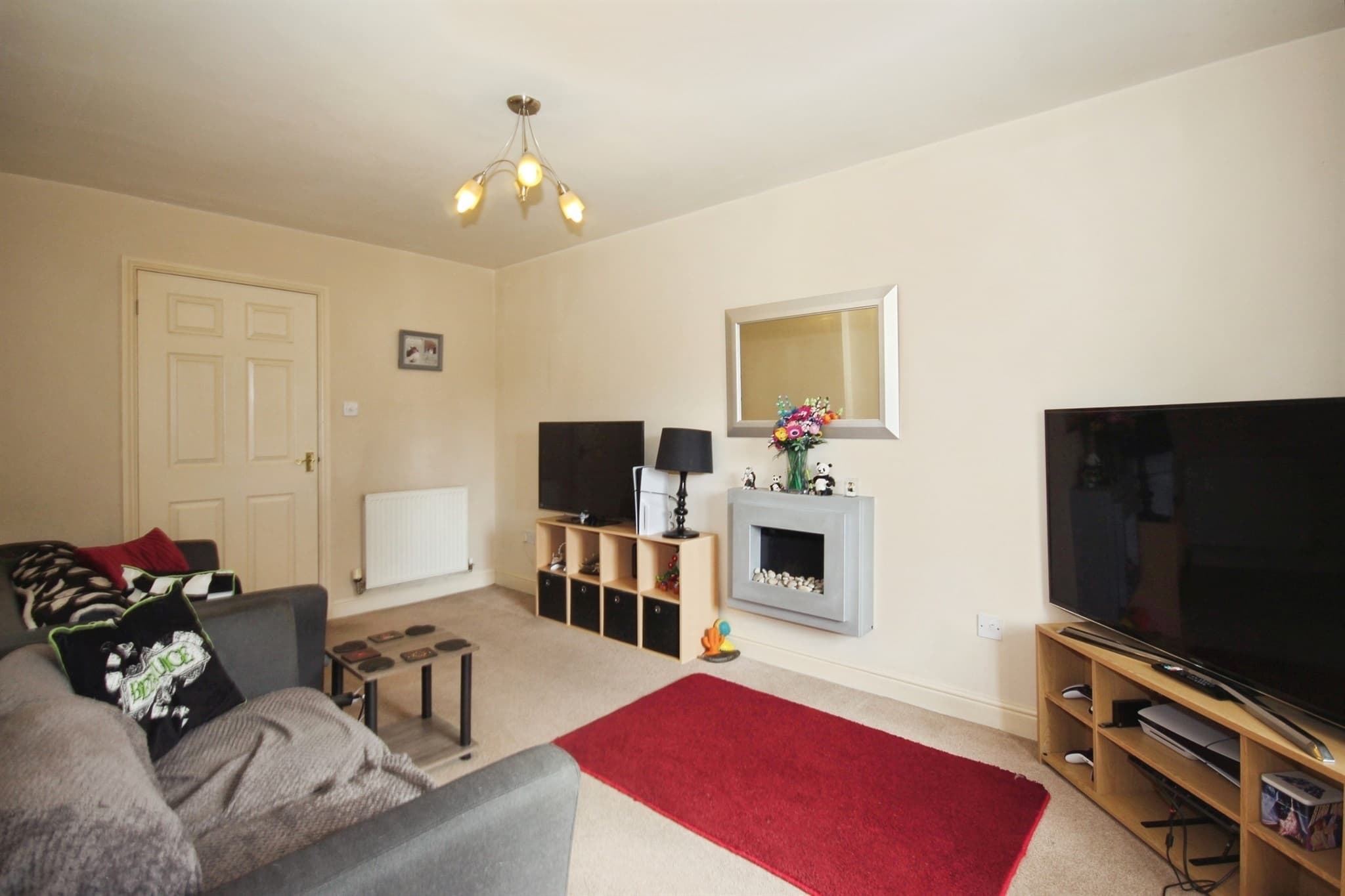 Property at Cobham Green, Whitnash, Leamington Spa