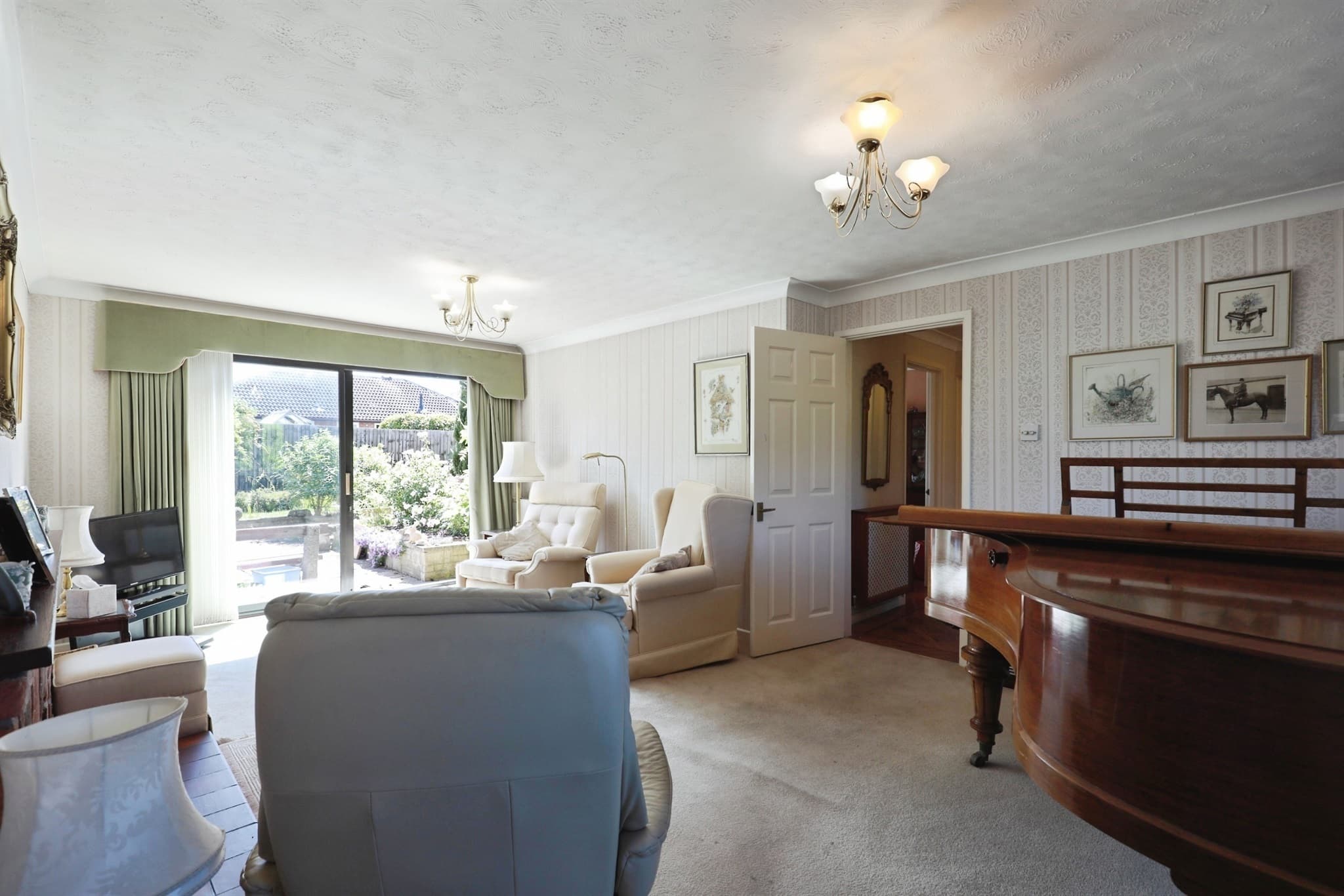 Property at Canberra Close, Wellesbourne, Warwick