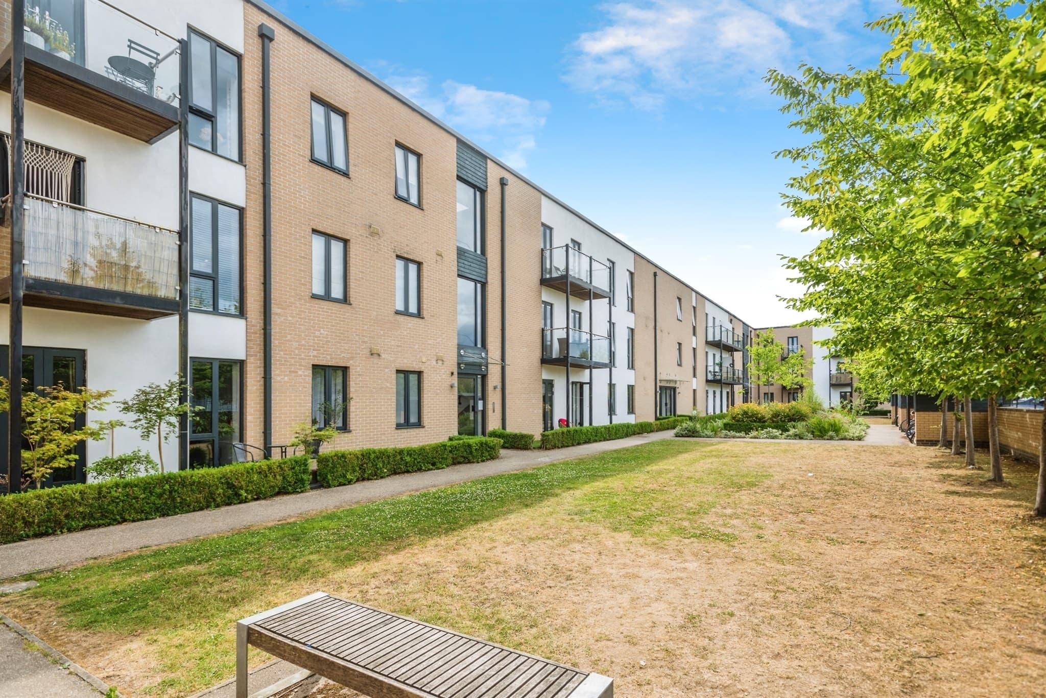 Property at Angus Court, Thame