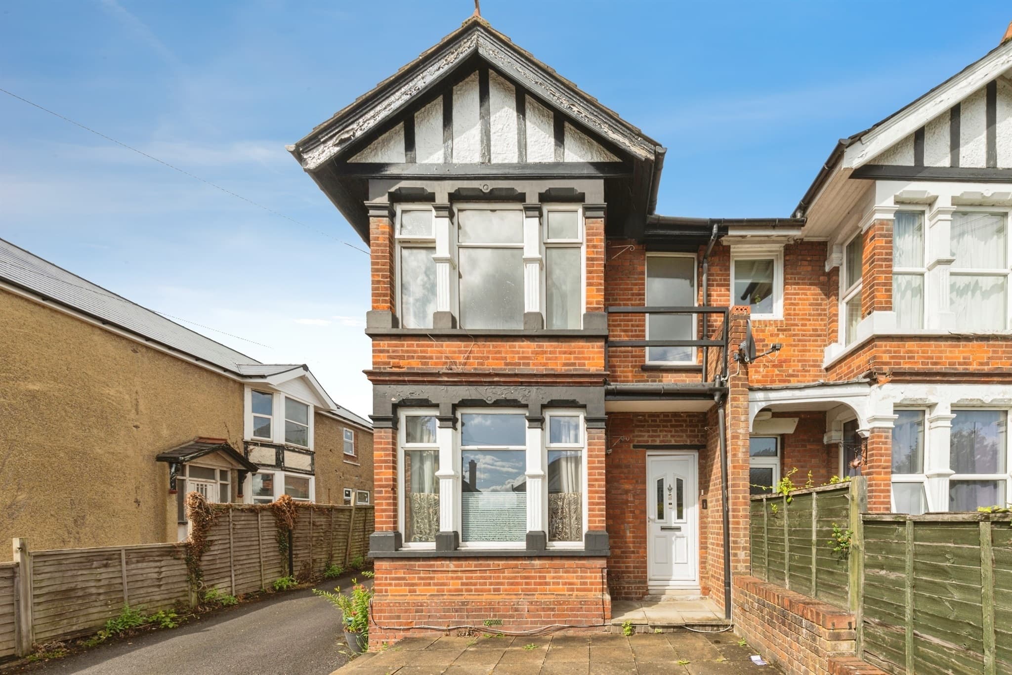 Property at West Wycombe Road, High Wycombe