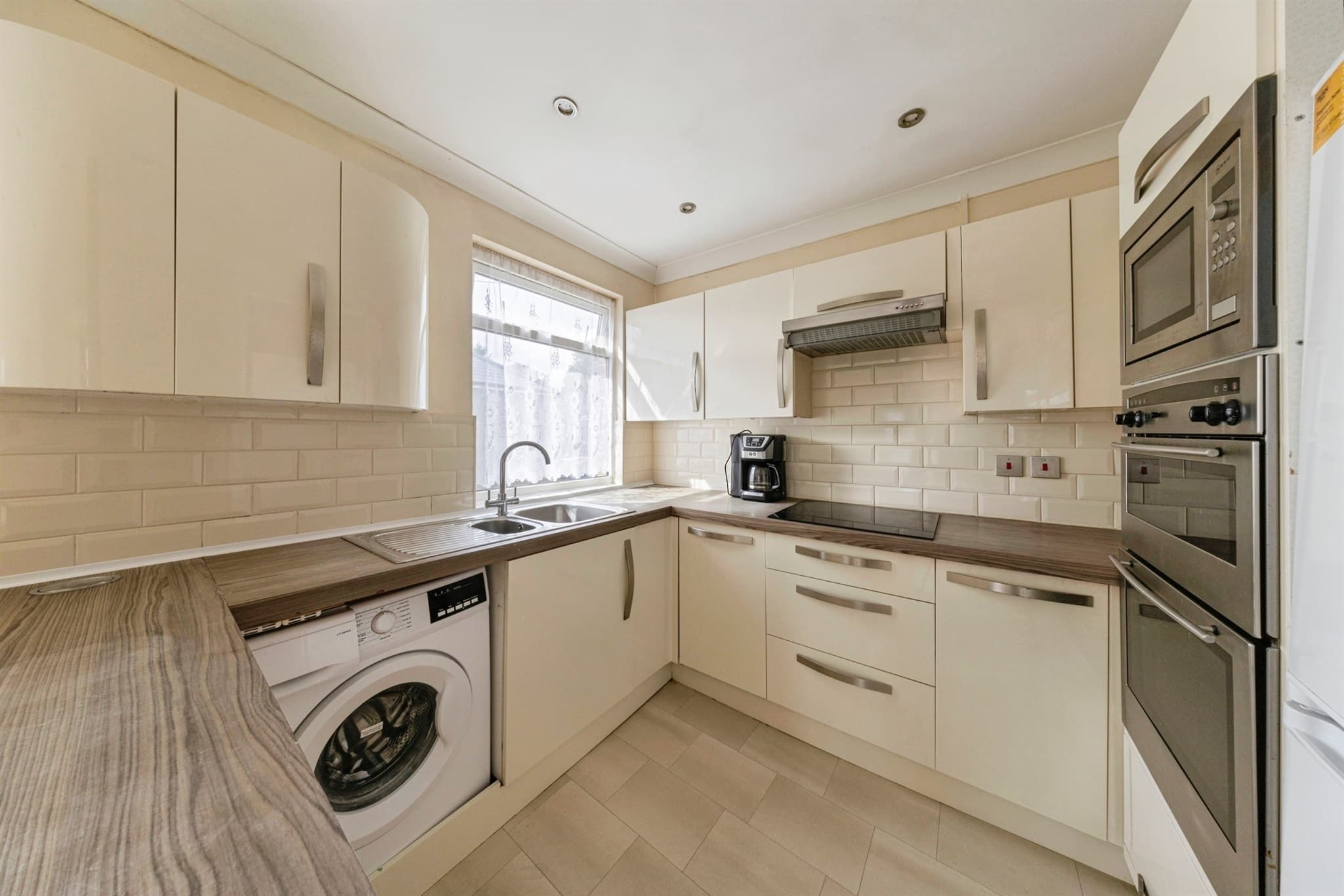 Property at West Wycombe Road, High Wycombe