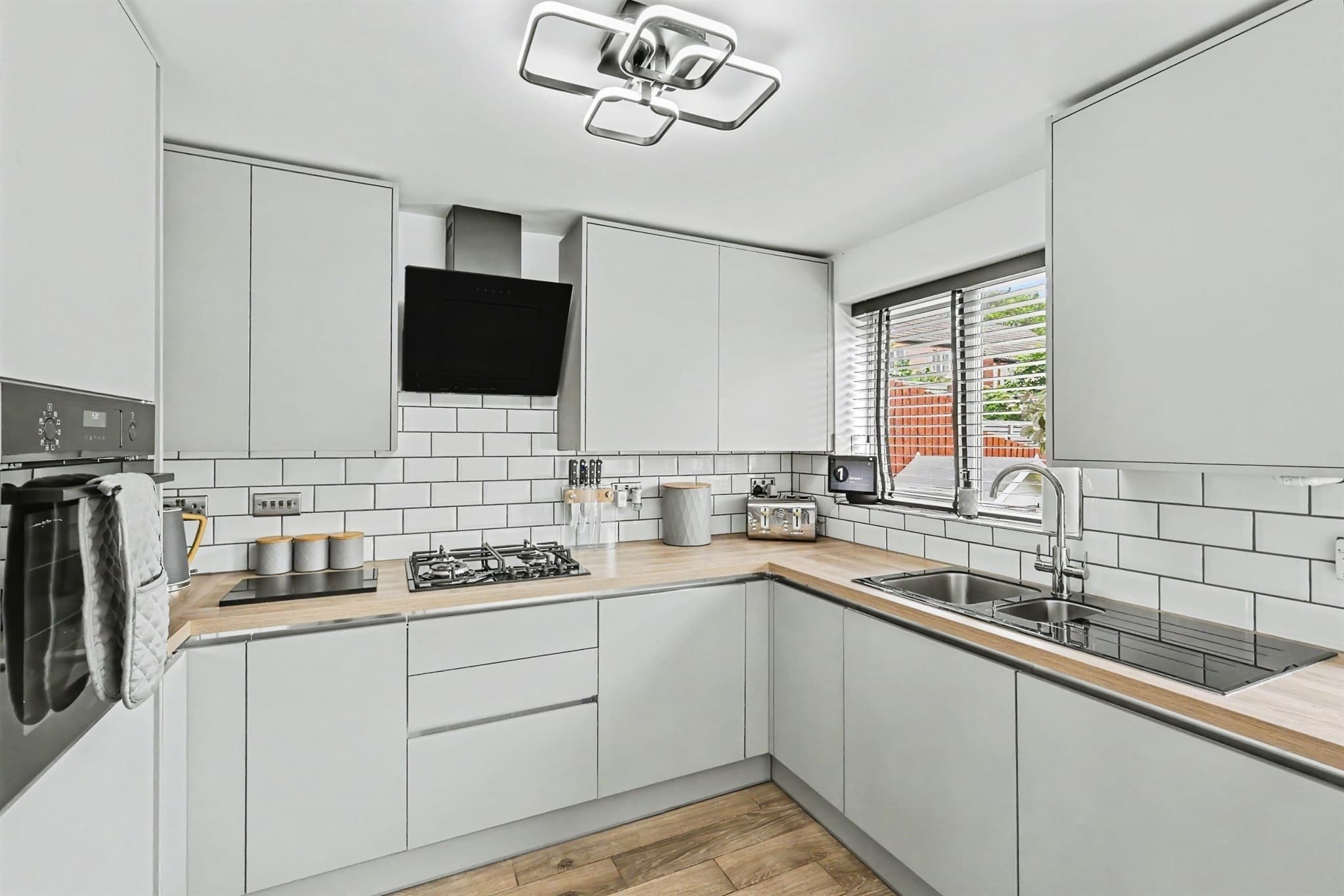 Property at Hedgerow Lane, Northampton