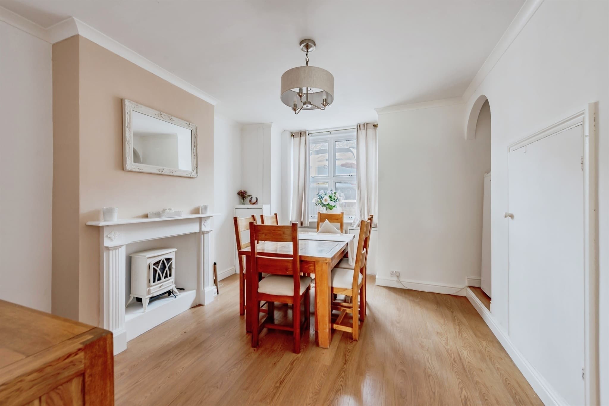 Property at Earlsbrook Road, Redhill