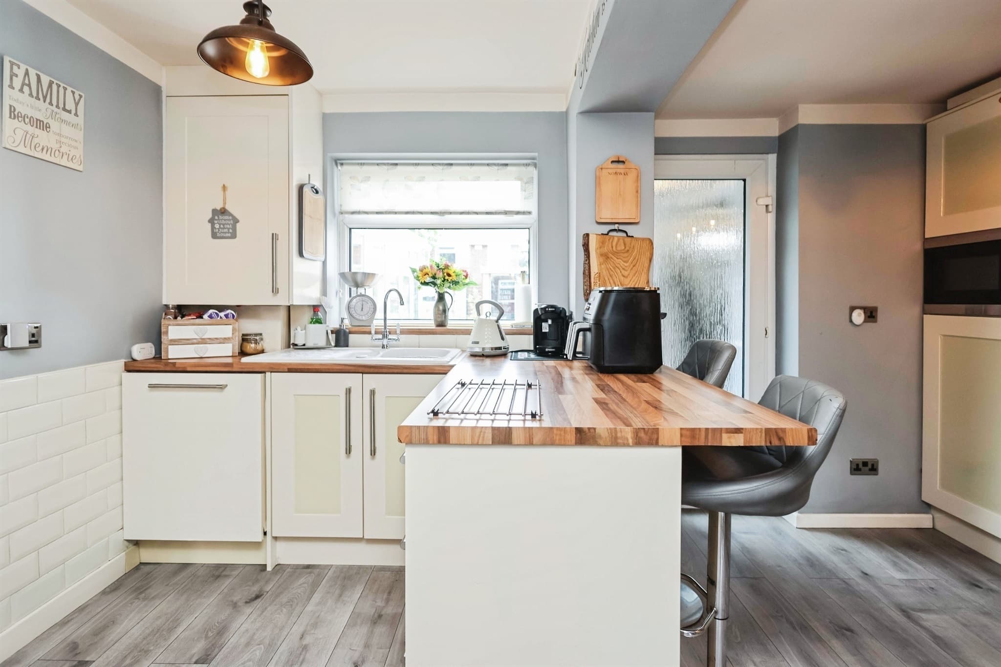 Property at Gladstone Drive, Tividale, Oldbury