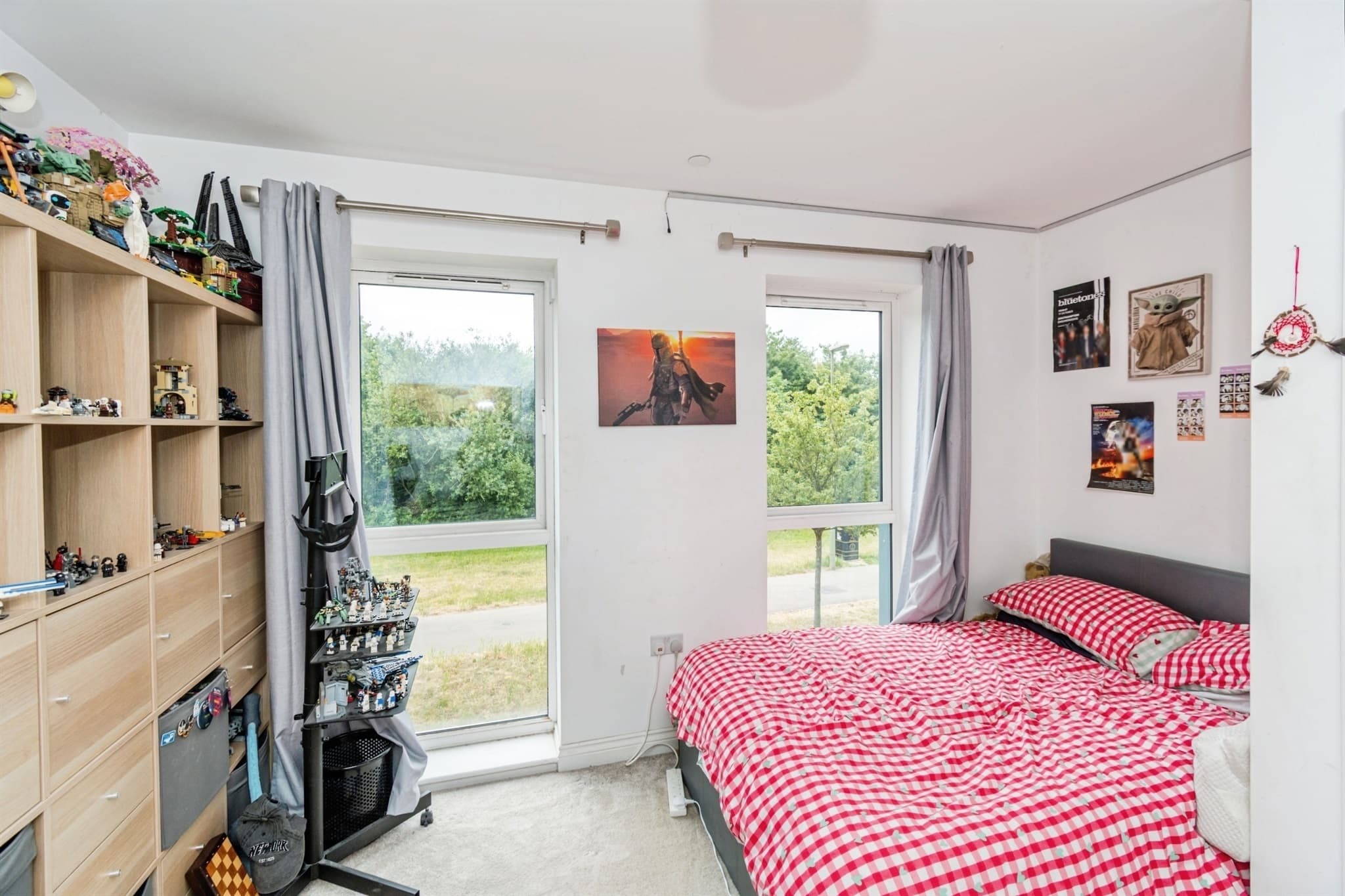 Property at Ambassador Walk, Eastleigh