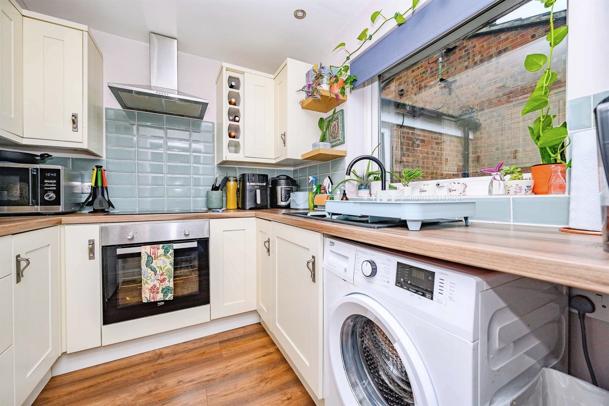 Property at Chenies Court, Hemel Hempstead