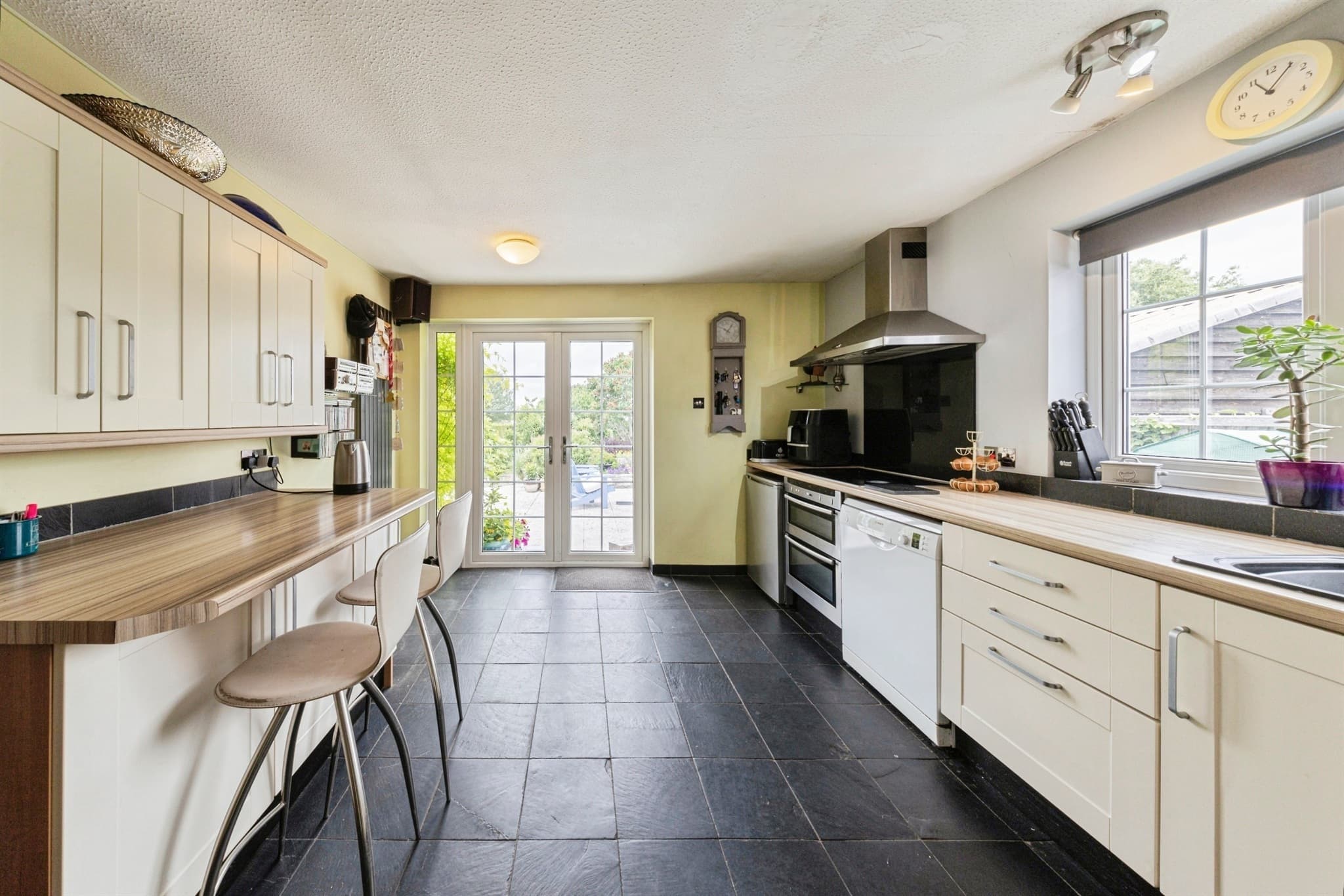 Property at Belle Vue, Stone, Aylesbury