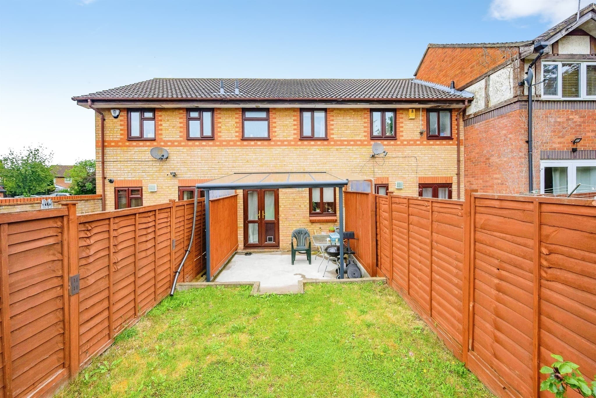 Property at Rookery Drive, Luton