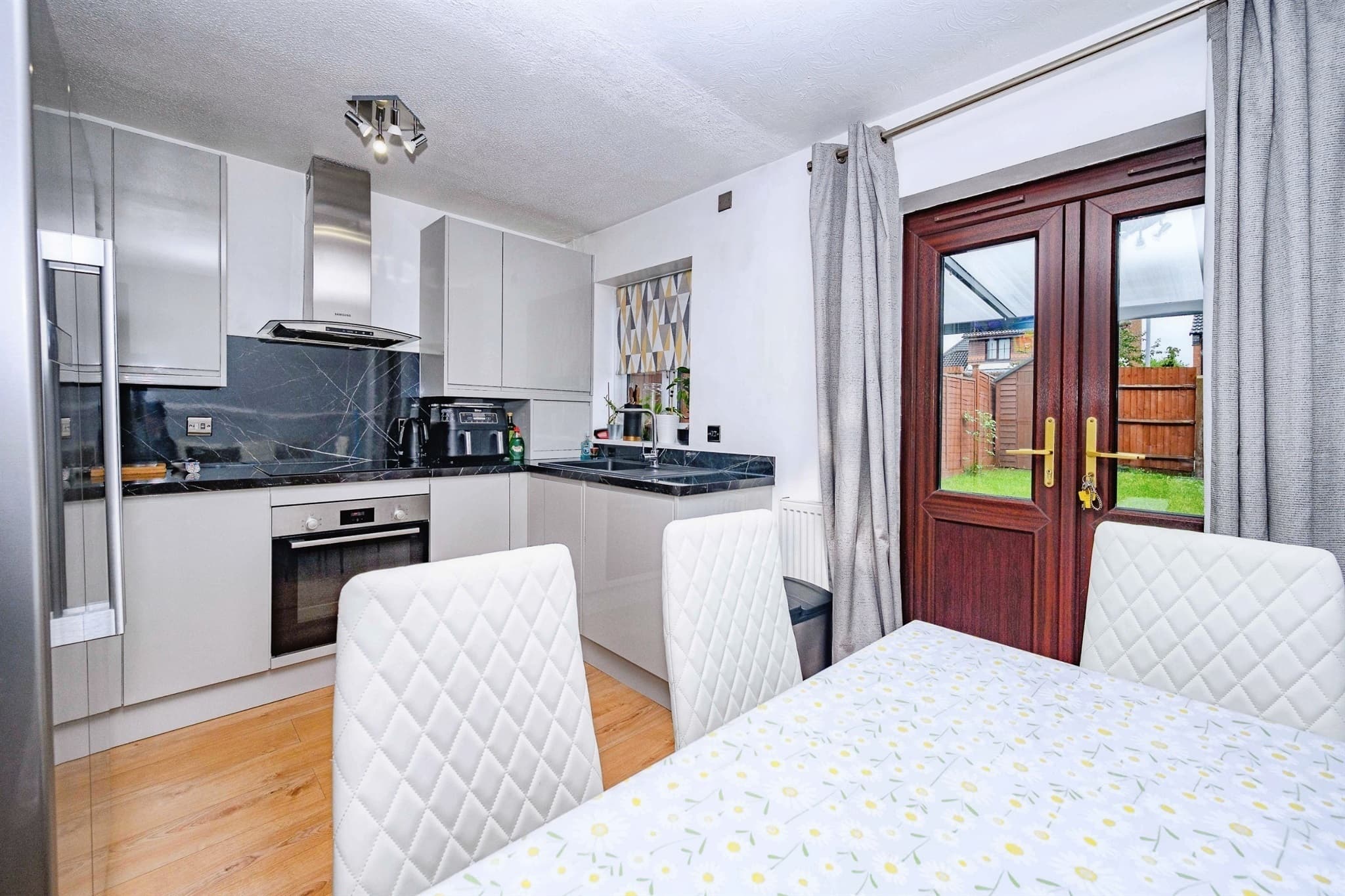 Property at Rookery Drive, Luton