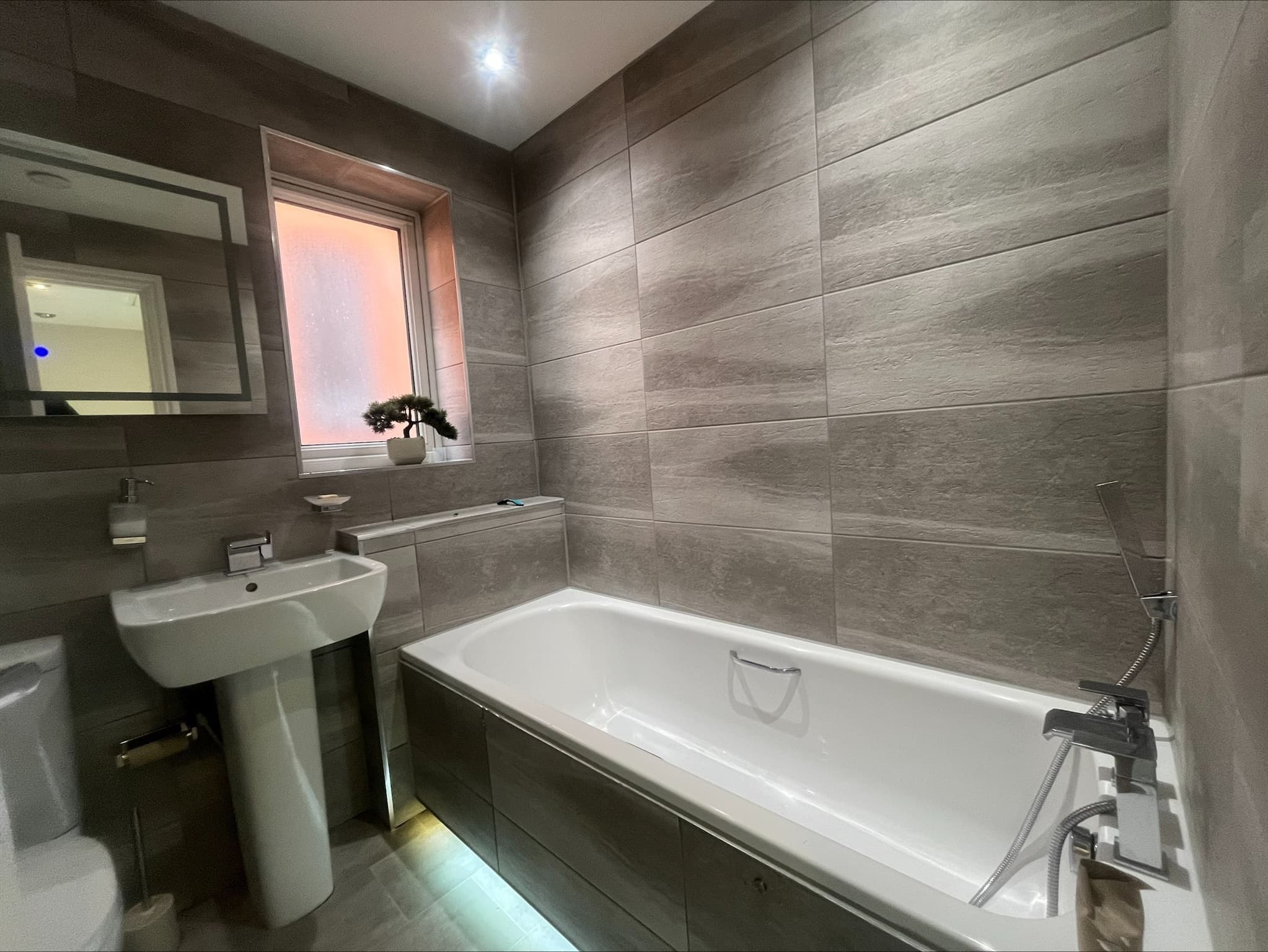 Property at Ohio Gardens, Oxley, Wolverhampton