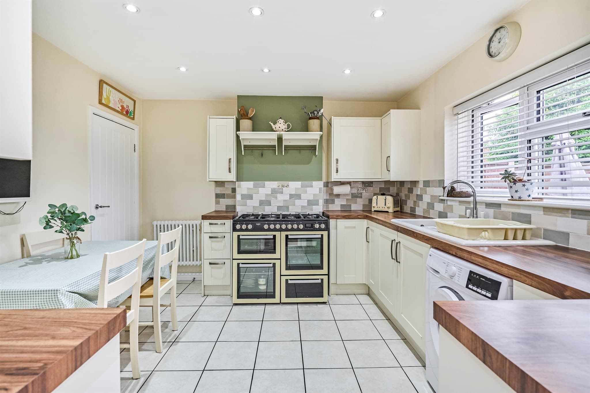 Property at Brooklands Parade, Eastfield, Wolverhampton