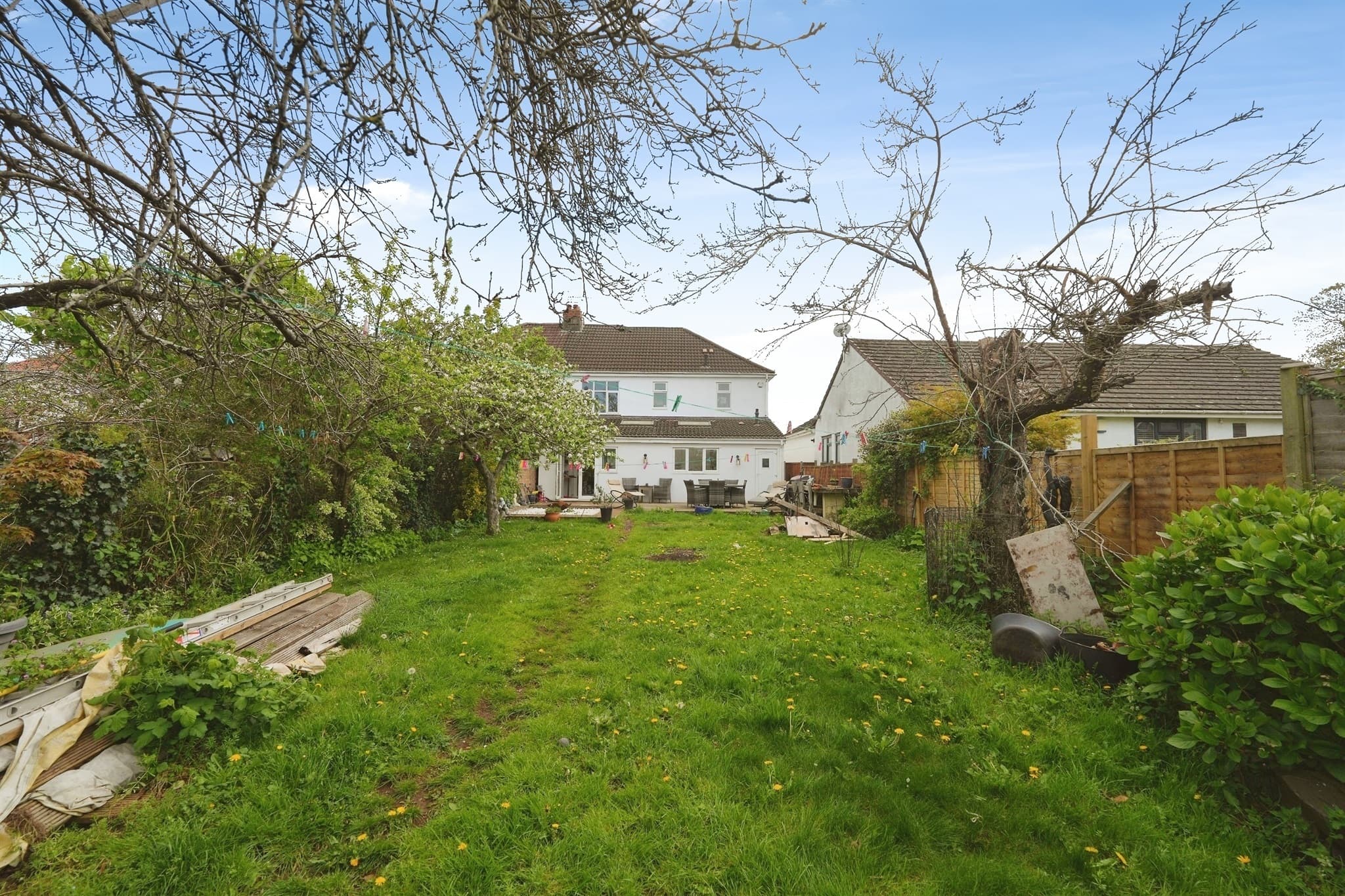 Property at Bromley Heath Road, Downend, Bristol