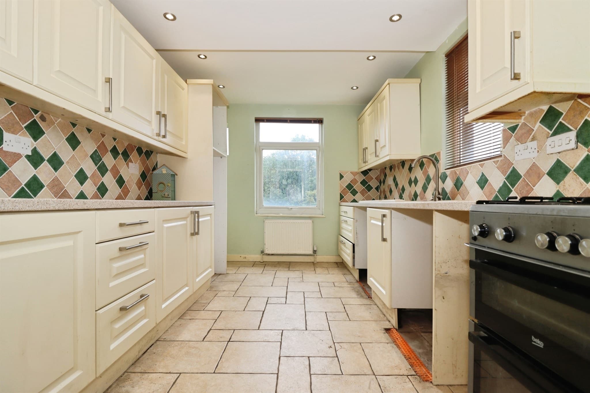 Property at Stradbrook Avenue, Bristol