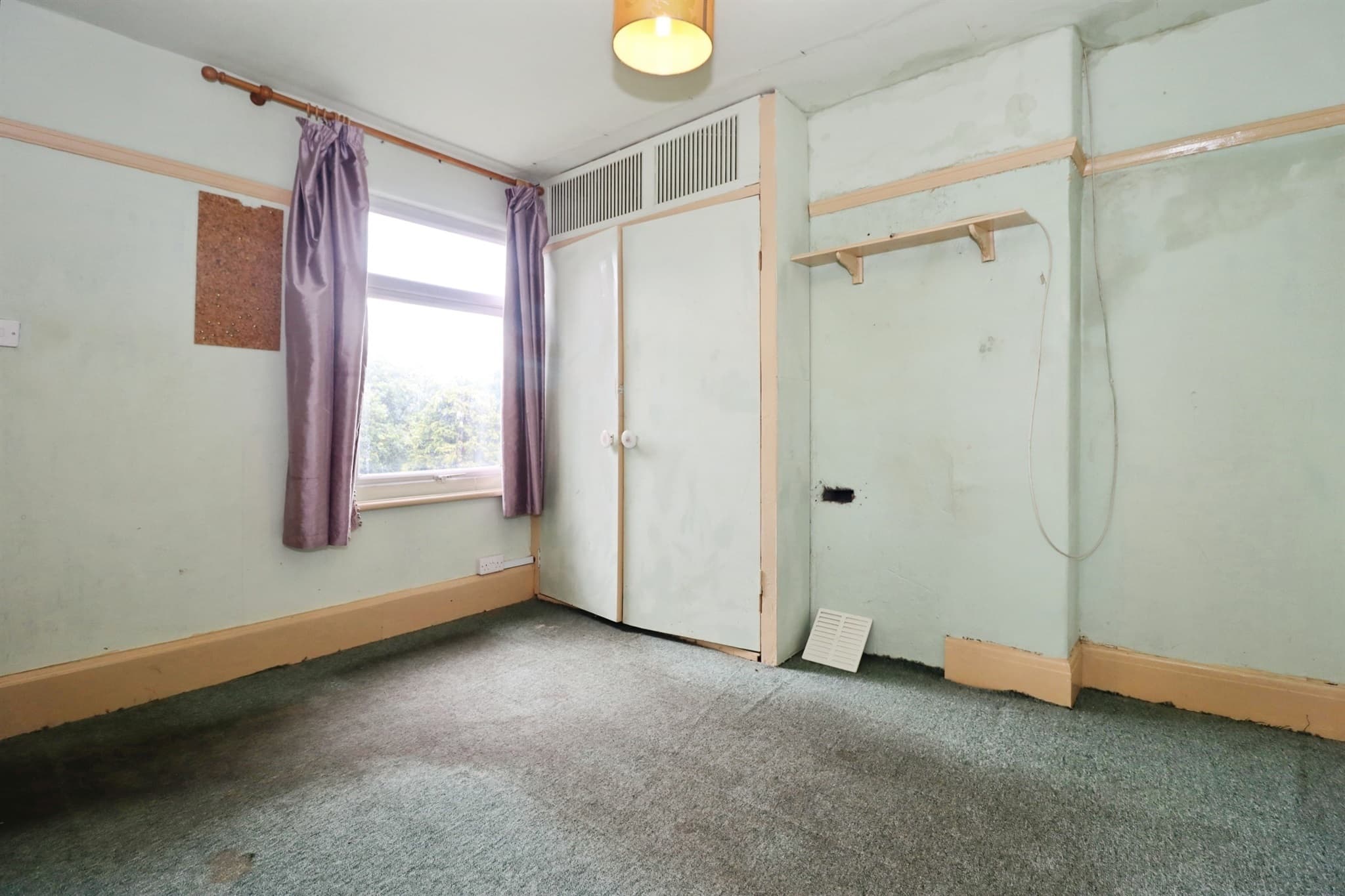 Property at Stradbrook Avenue, Bristol