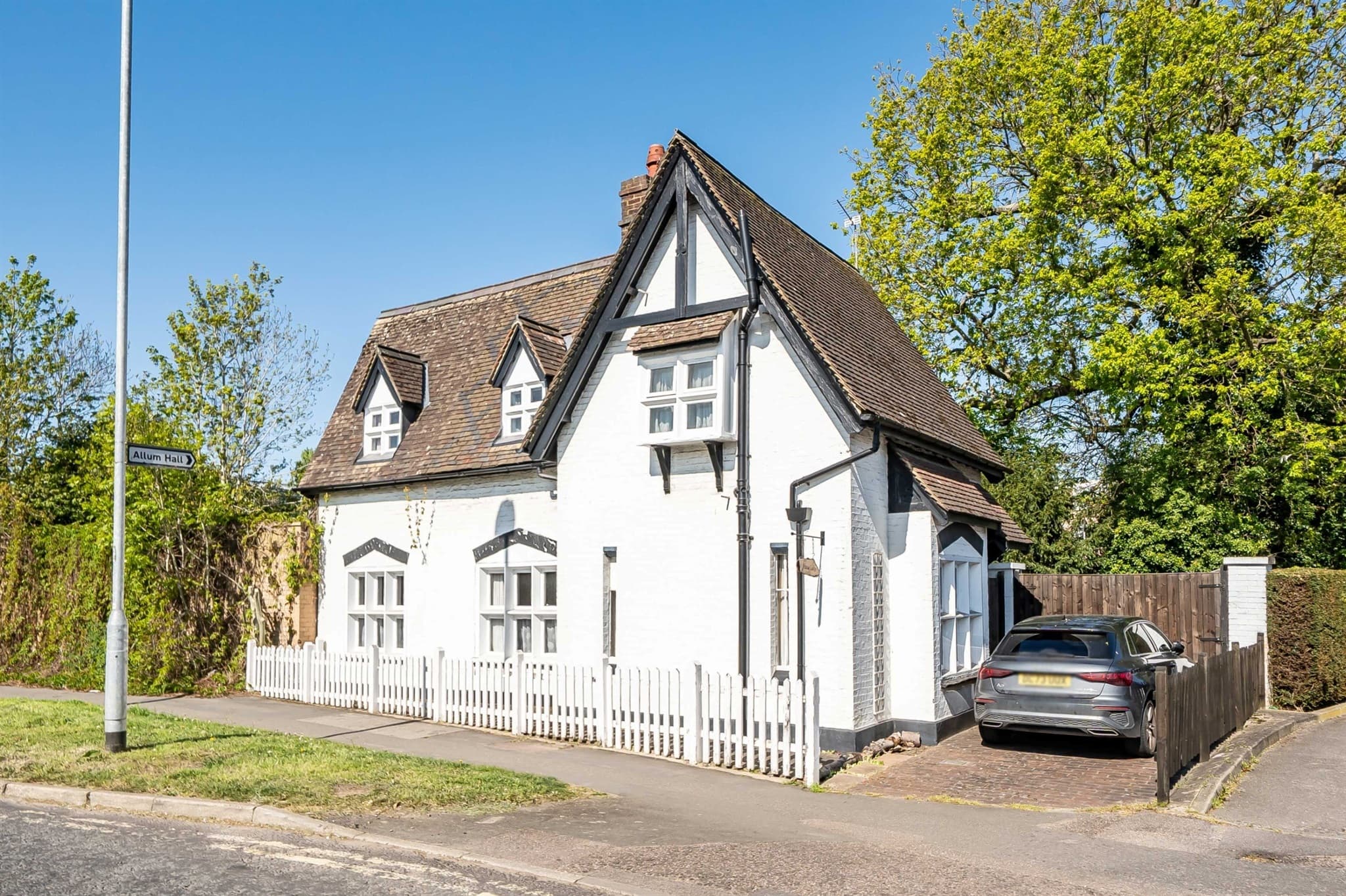 Property at Allum Lane, Elstree, Borehamwood
