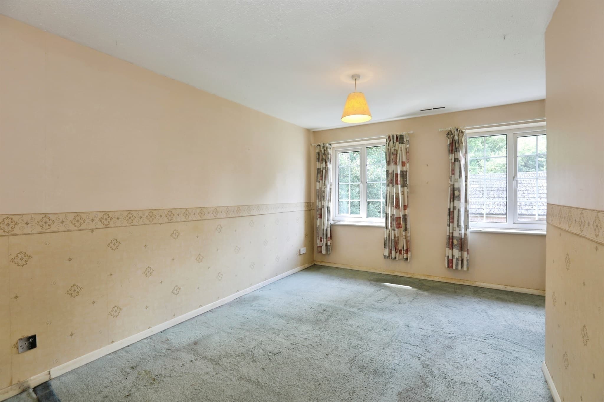 Property at The Glades, East Grinstead