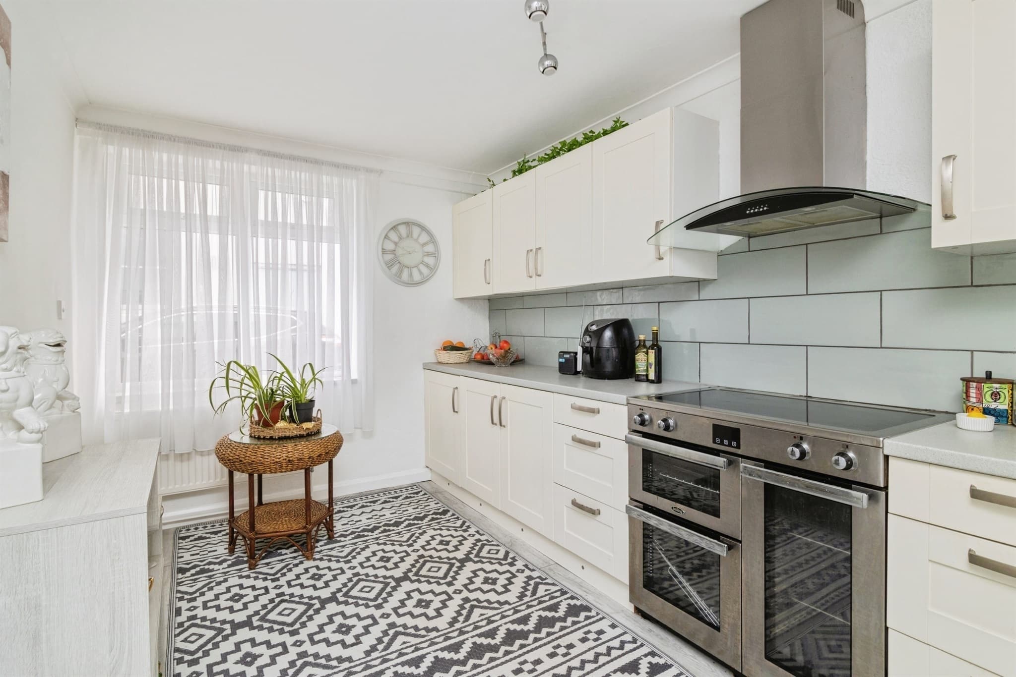 Property at Kents Lane, Torquay