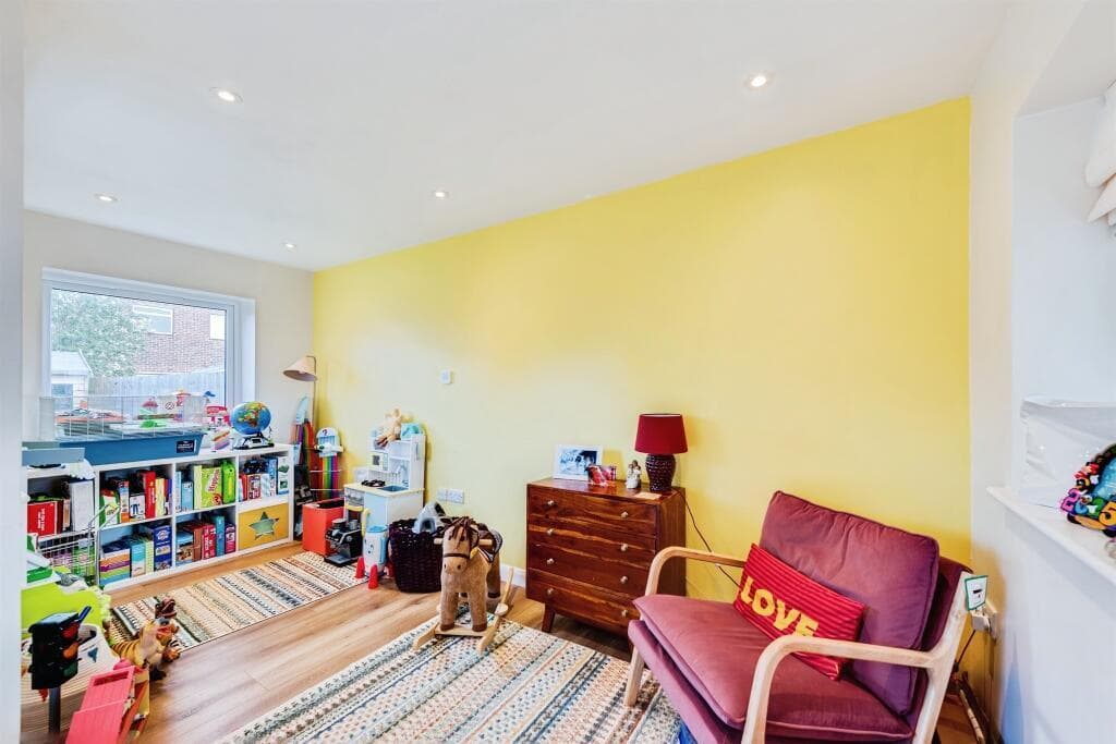Property at Hamble Drive, Abingdon