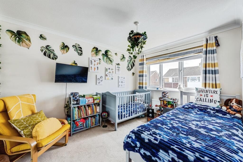 Property at Hamble Drive, Abingdon