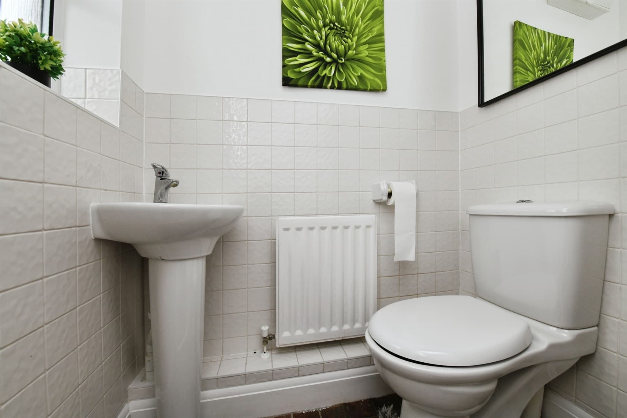 Property at Pembroke Drive, Aveley, South Ockendon