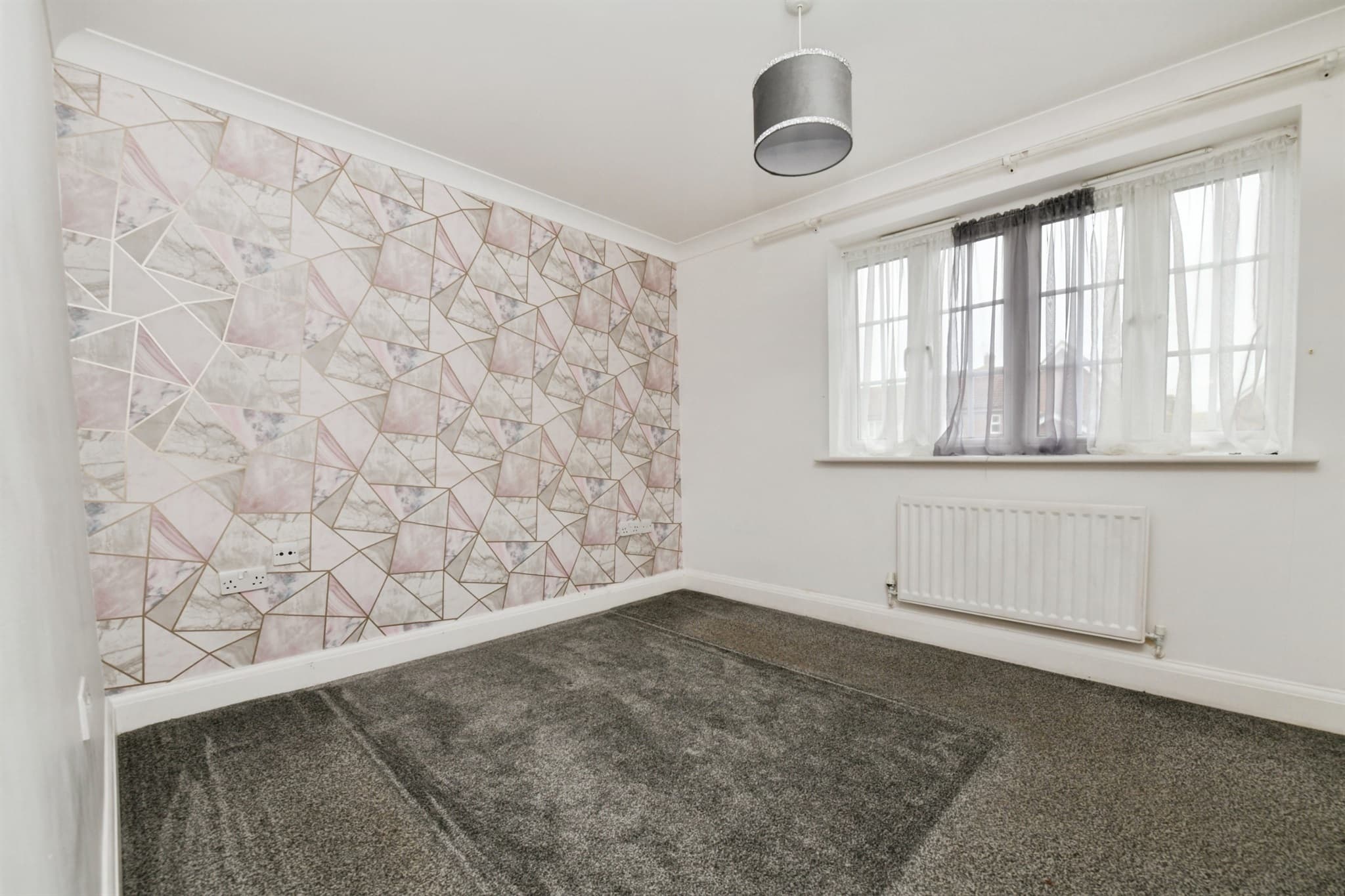 Property at Pembroke Drive, Aveley, South Ockendon