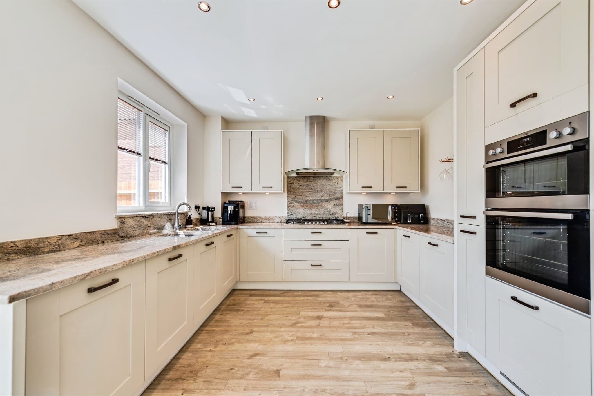 Property at Jade Close, Swindon