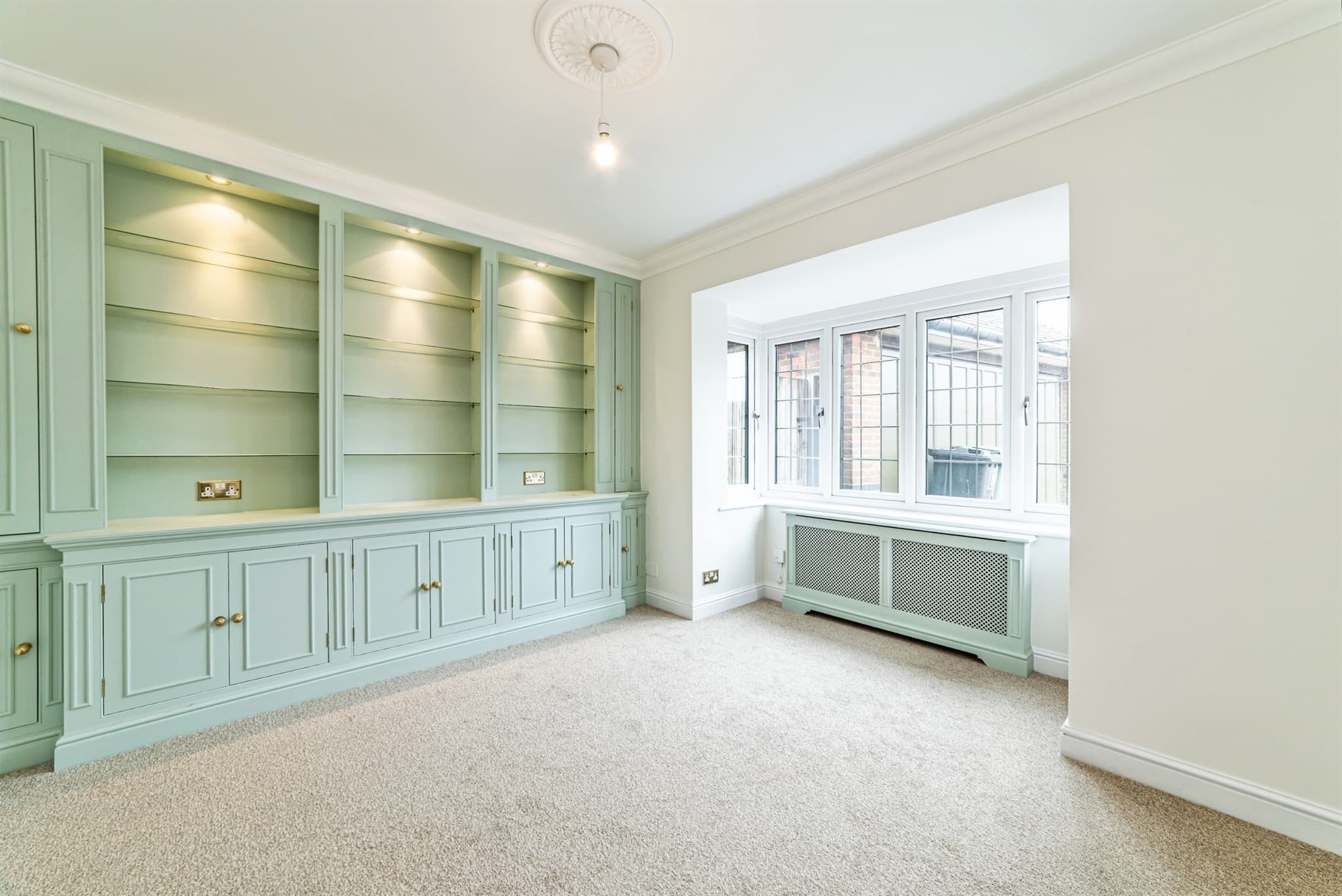 Property at Grosvenor Close, Hatch Warren, Basingstoke