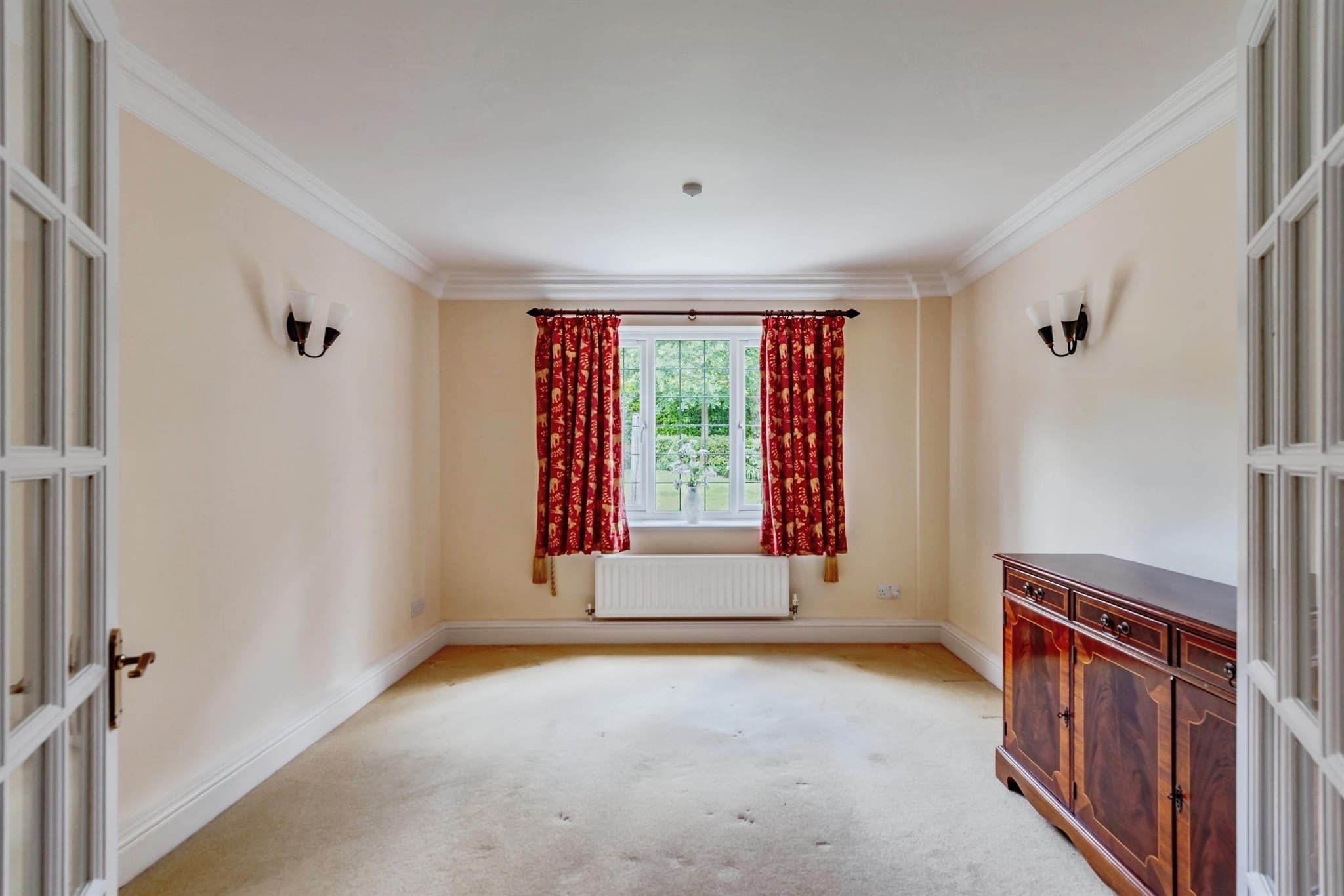 Property at Maynard Close, Copthorne, Crawley