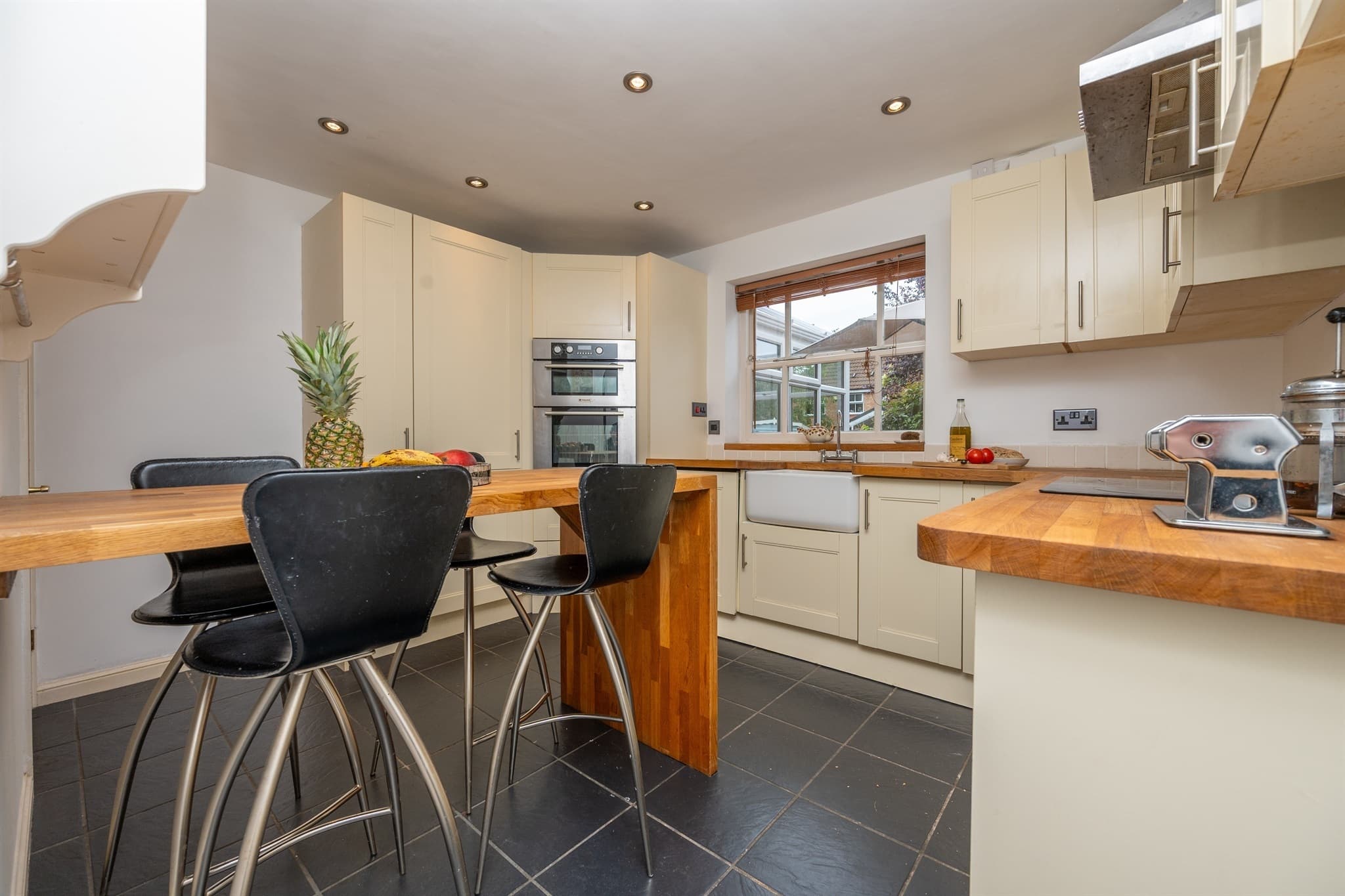 Property at Tantallon Close, Berkeley Beverborne, Worcester
