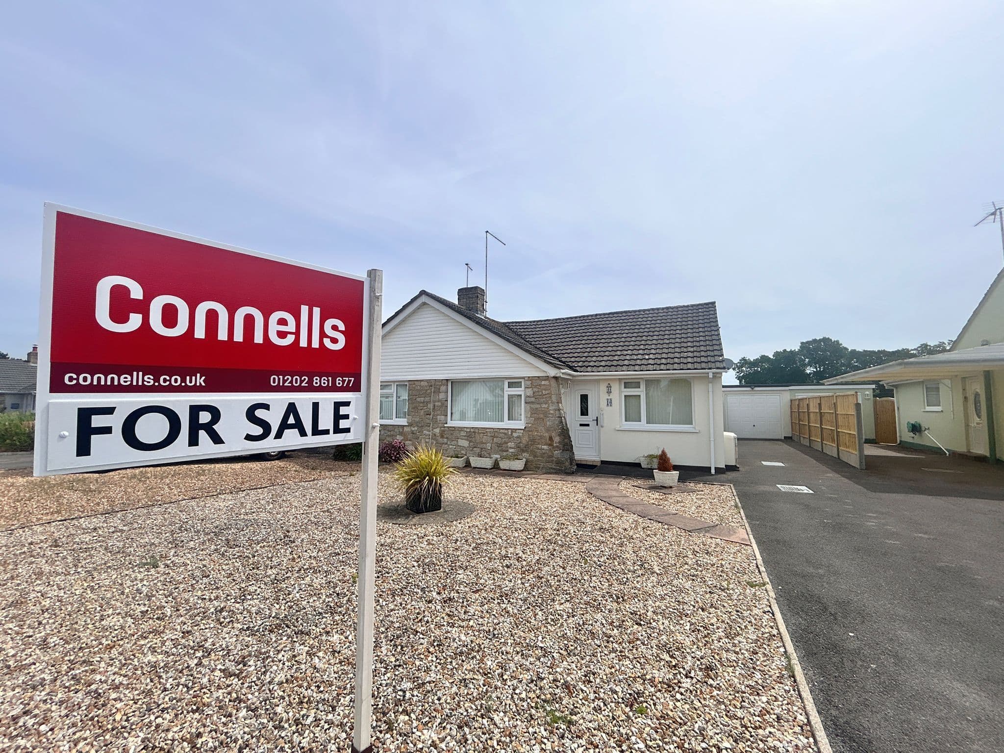 Property at Compton Crescent, West Moors, Ferndown
