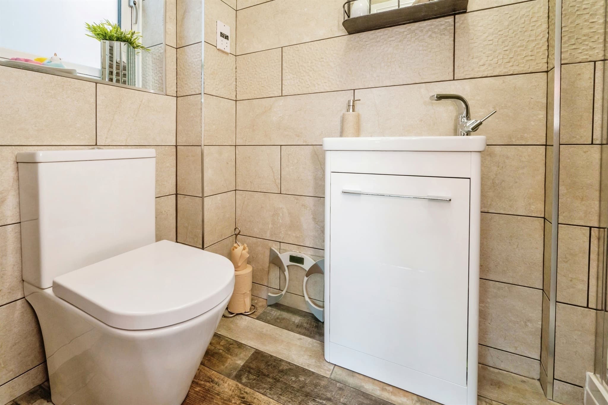 Property at Farundles Avenue, Lyppard Woodgreen, Worcester