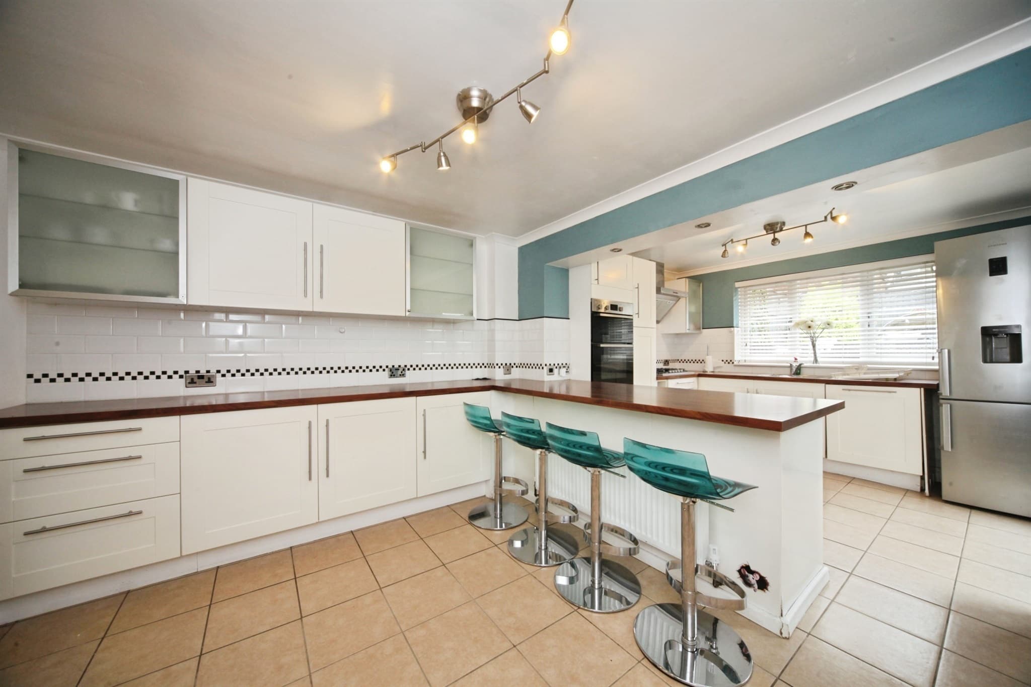 Property at Englands Avenue, Dunstable