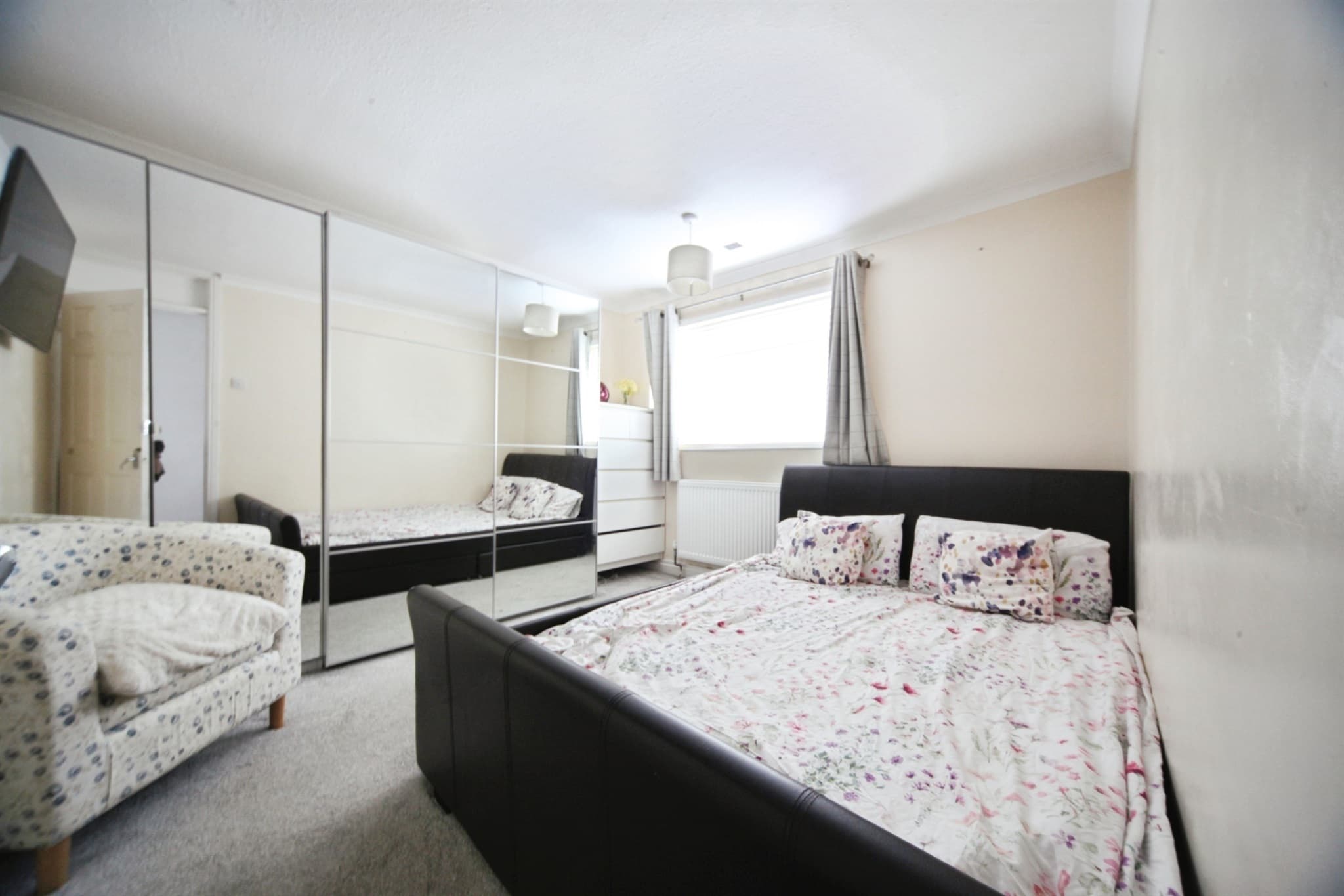 Property at Englands Avenue, Dunstable