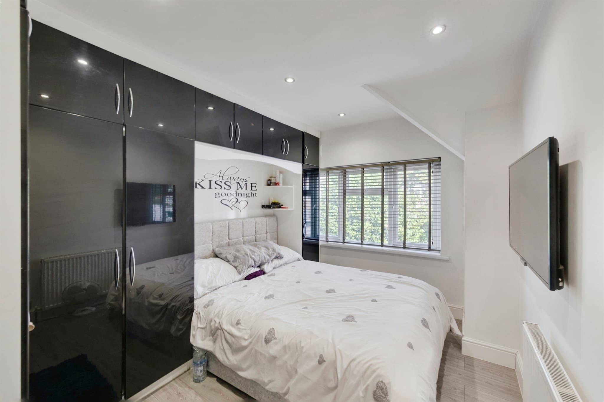 Property at Boxtree Lane, HARROW