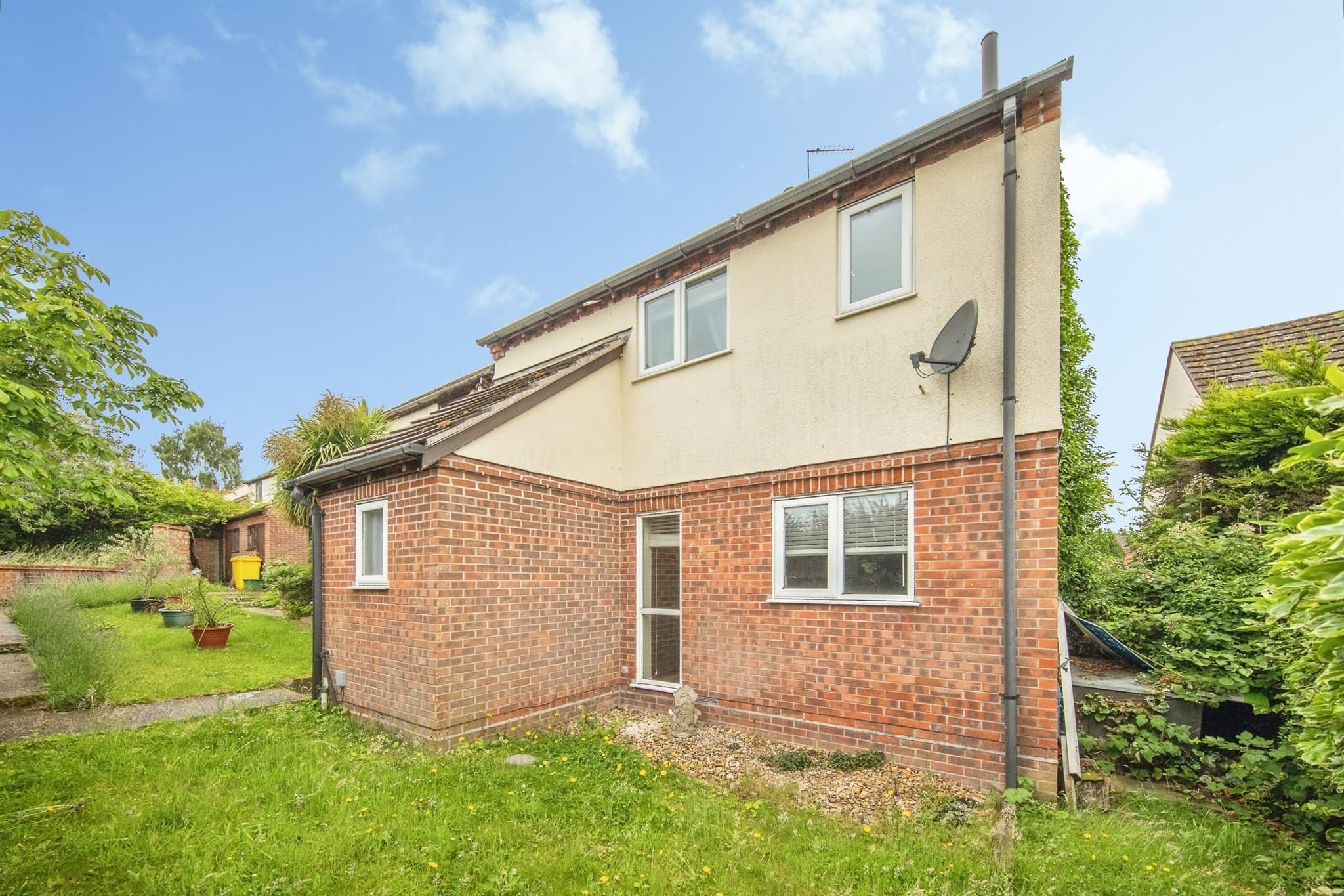 Property at Bullfinch Close, Colchester