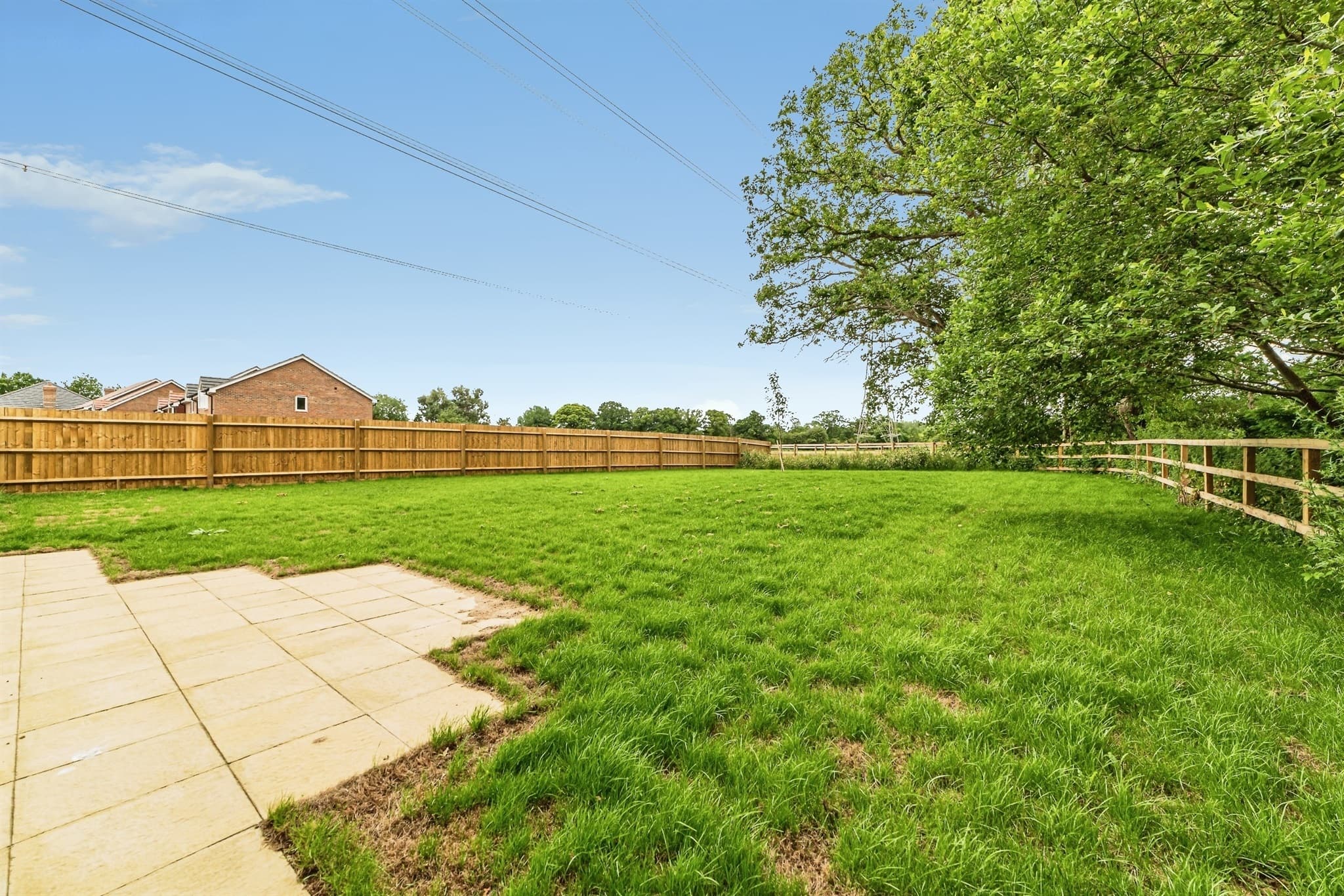 Property at Fields View Close, Pamber End, Tadley