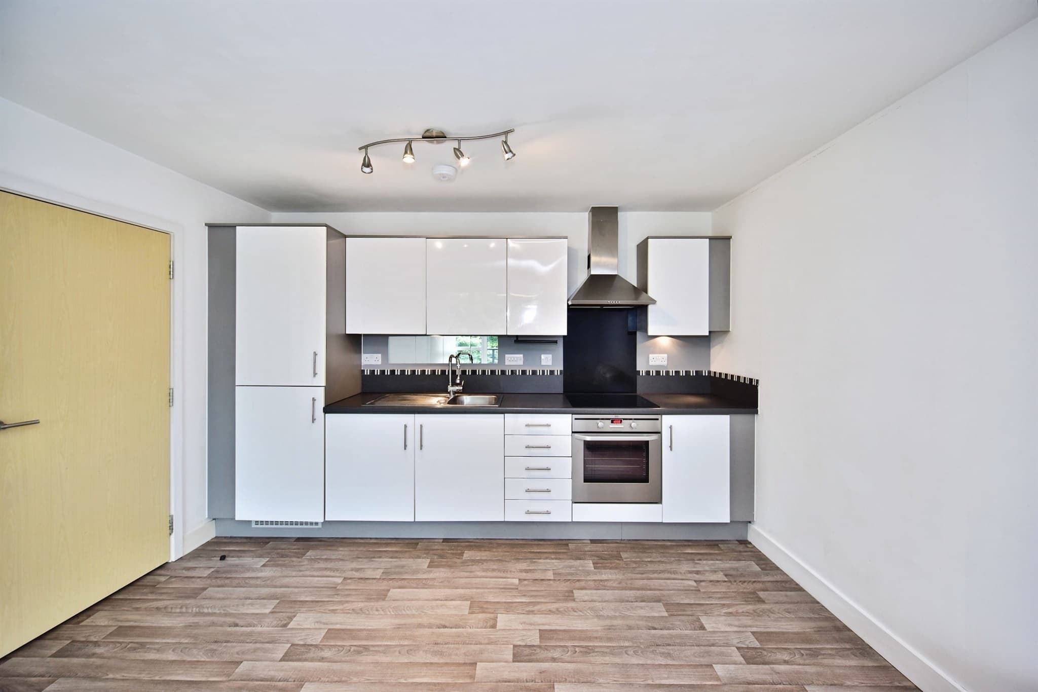 Property at Sandling Lane, Maidstone